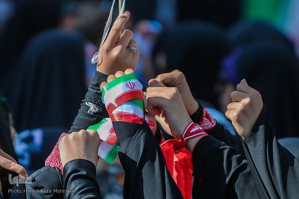 یوم‌الله ۱۳ آبان در تهران