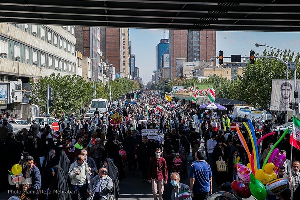 یوم‌الله ۱۳ آبان در تهران