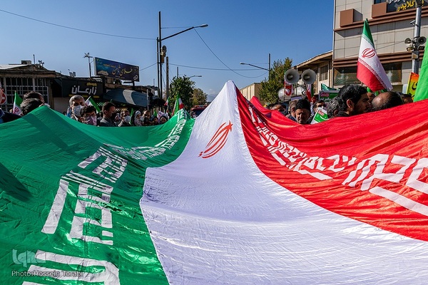 روز مبارزه با استکبار جهانی در شهرکرد