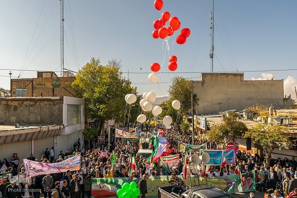 روز مبارزه با استکبار جهانی در شهرکرد