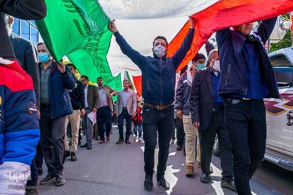 روز مبارزه با استکبار جهانی در شهرکرد