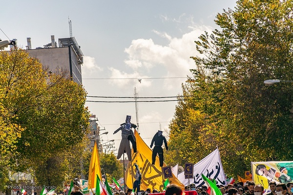 روز مبارزه با استکبار جهانی در شهرکرد