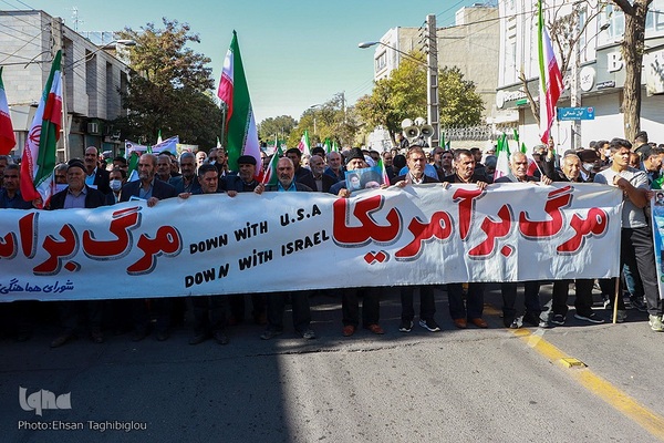 یوم‌الله ۱۳ آبان در زنجان