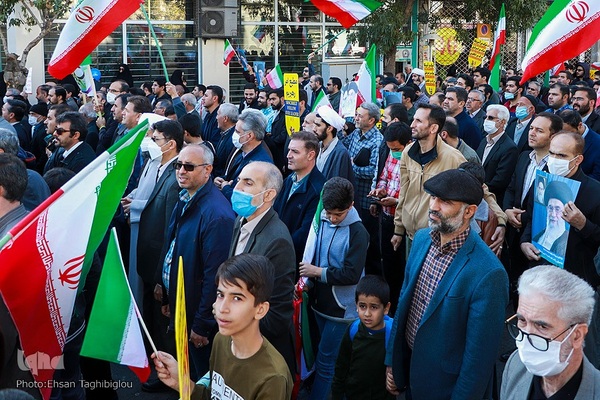 یوم‌الله ۱۳ آبان در زنجان