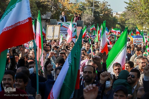 یوم‌الله ۱۳ آبان در زنجان