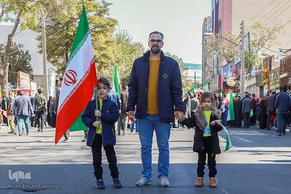 یوم‌الله ۱۳ آبان در زنجان