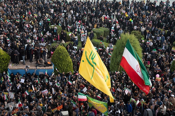 یوم‌الله ۱۳ آبان در اصفهان