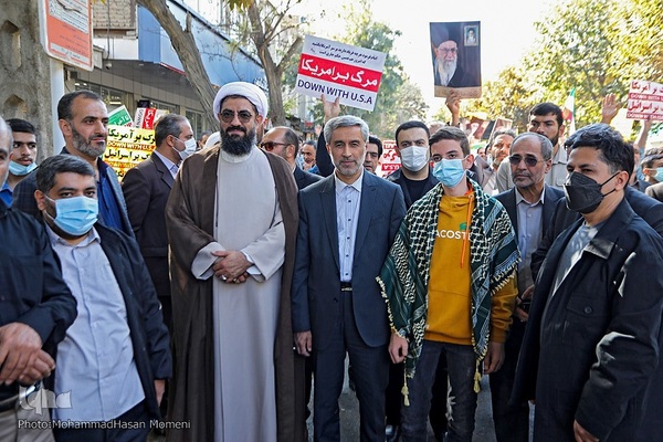 یوم‌الله ۱۳ آبان در همدان