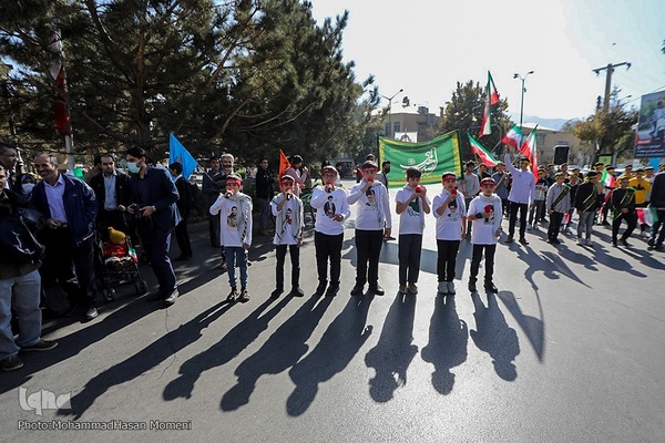 یوم‌الله ۱۳ آبان در همدان