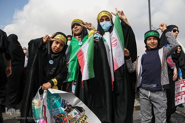 یوم‌الله ۱۳ آبان در شیراز