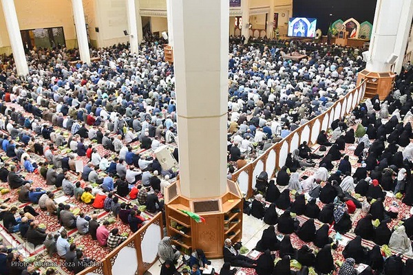 یوم‌الله ۱۳ آبان در شیراز