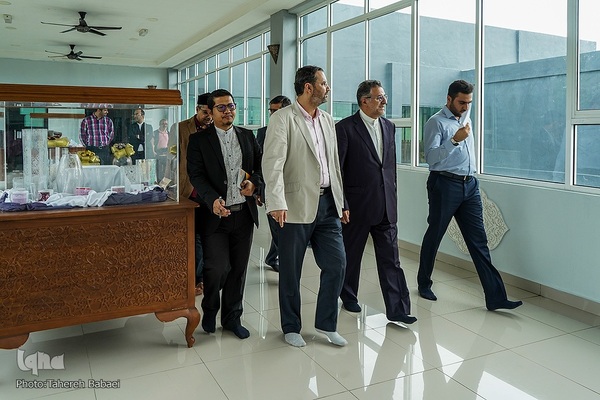 بازدید هیئت ایرانی از بنیاد نشر قرآن «رستو» در مالزی