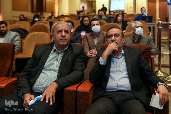 آیین پایانی ششمین دوره مسابقات ملی کتاب و پایان نامه سه دقیقه‌ای