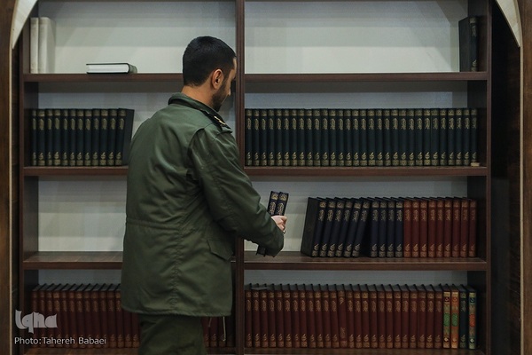 جلسه قرآن استاد حبیب مهکام در ستاد فرماندهی انتظامی تهران بزرگ