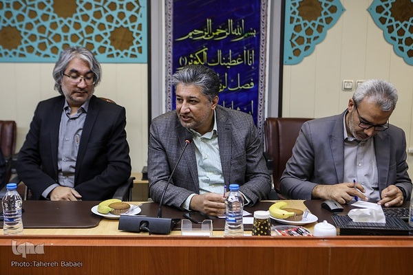 نشست مدیران سازمان قرآنی دانشگاهیان با عضو خبرگان رهبری