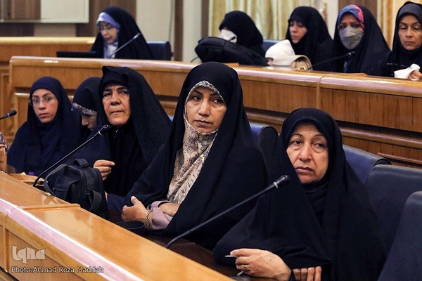 نشست جامعه‌قرآنی استان فارس با رئیس سازمان تبلیغات اسلامی کشور