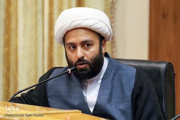 نشست جامعه‌قرآنی استان فارس با رئیس سازمان تبلیغات اسلامی کشور