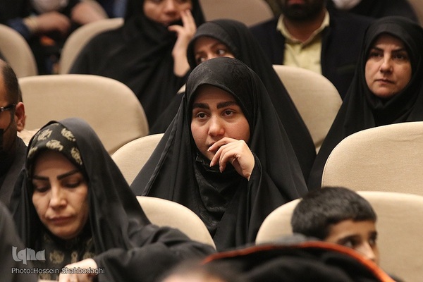 گرامیداشت شهدای امنیت فراجا در قم
