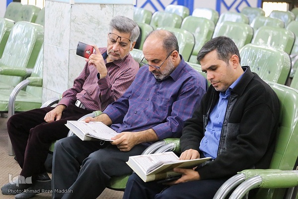 بزرگداشت هفته قرآن و دانشگاه در دانشکده علوم قرآنی شیراز