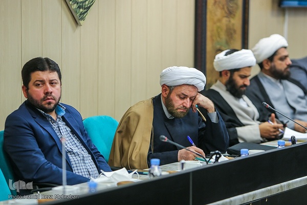 جلسه کمیسیون تبلیغ و ترویج قرآن