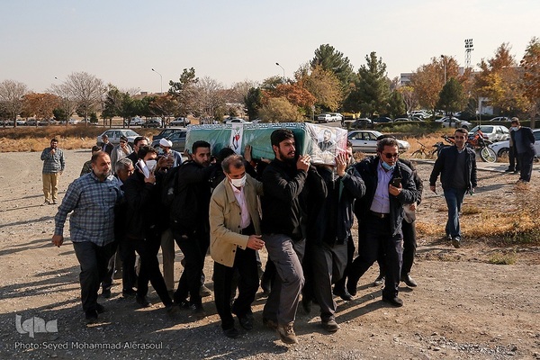 تشییع شهدای مدافع امنیت در دانشگاه فردوسی مشهد