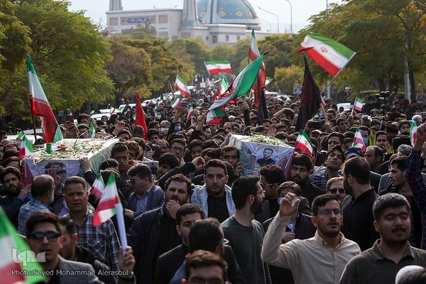 تشییع شهدای مدافع امنیت در دانشگاه فردوسی مشهد