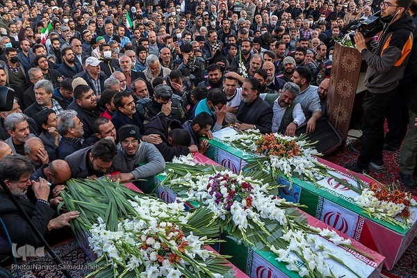 مراسم وداع با شهدای امنیت اصفهان