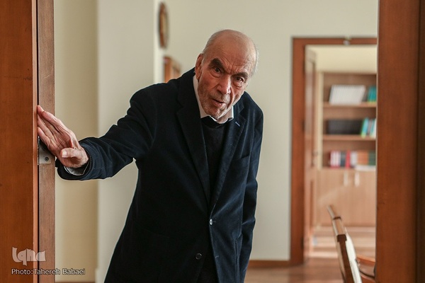 رضا داوری اردکانی فیلسوف و متفکر ایرانی