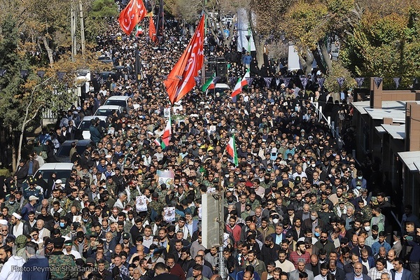 تشییع شهدای حادثه ترویستی اصفهان