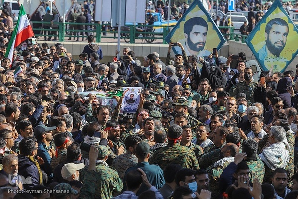 تشییع شهدای حادثه ترویستی اصفهان