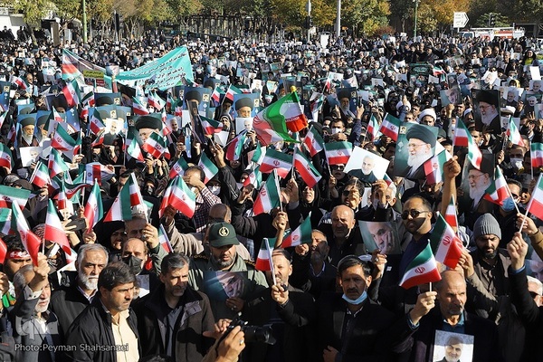 تشییع شهدای حادثه ترویستی اصفهان