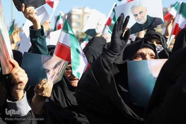 تشییع شهدای حادثه ترویستی اصفهان