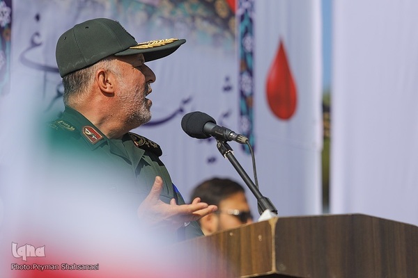 تشییع شهدای حادثه ترویستی اصفهان