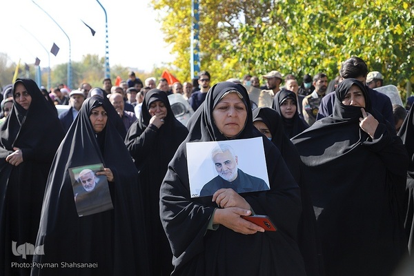 تشییع شهدای حادثه ترویستی اصفهان