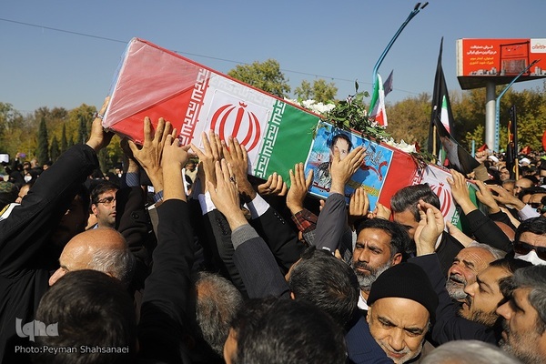 تشییع شهدای حادثه ترویستی اصفهان