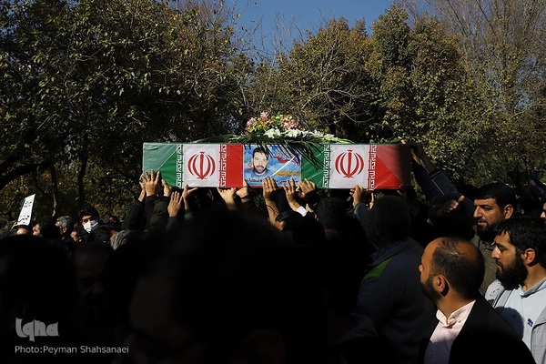 تشییع شهدای حادثه ترویستی اصفهان