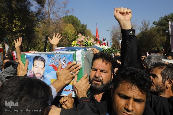 تشییع شهدای حادثه ترویستی اصفهان