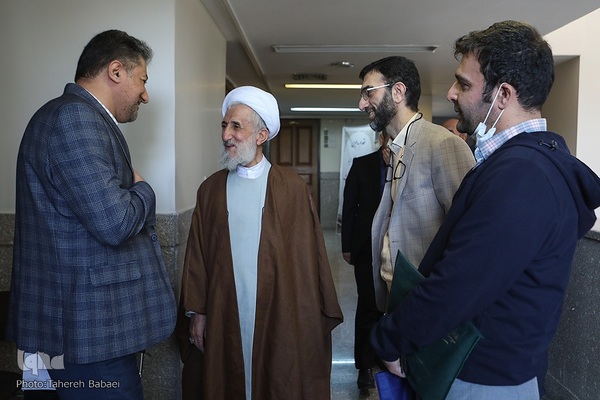 همایش یکصدمین سال تألیف کتاب وزین مفاتیح الجنان