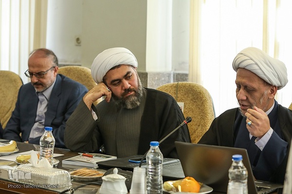 همایش یکصدمین سال تألیف کتاب وزین مفاتیح الجنان