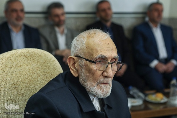 همایش یکصدمین سال تألیف کتاب وزین مفاتیح الجنان