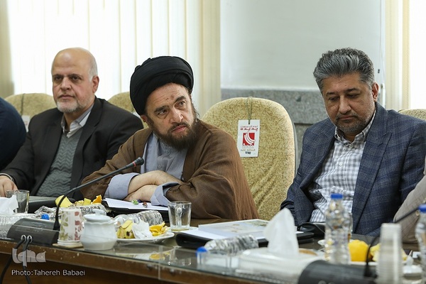  بکایی، از ادعیه خوانان کشور