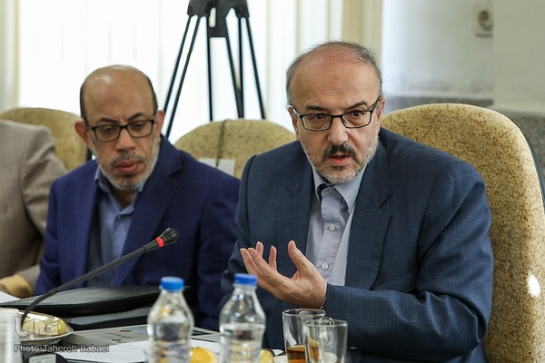 همایش یکصدمین سال تألیف کتاب وزین مفاتیح الجنان