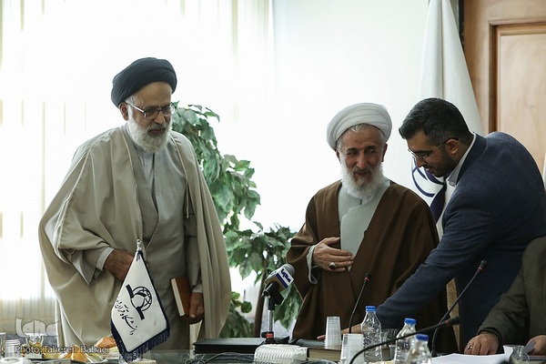 همایش یکصدمین سال تألیف کتاب وزین مفاتیح الجنان