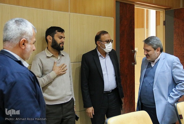 نشست تعامل با فعالان قرآنی استان فارس