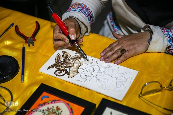 جشنواره "صد دانه یاقوت"