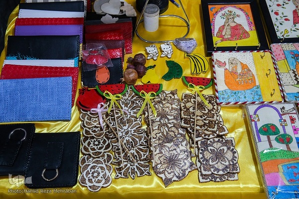 جشنواره "صد دانه یاقوت"