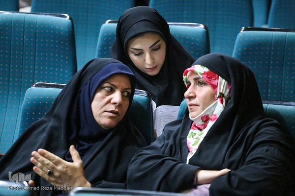 اختتامیه جشنواره ملی دانشجویی «شعر باران» در شیراز