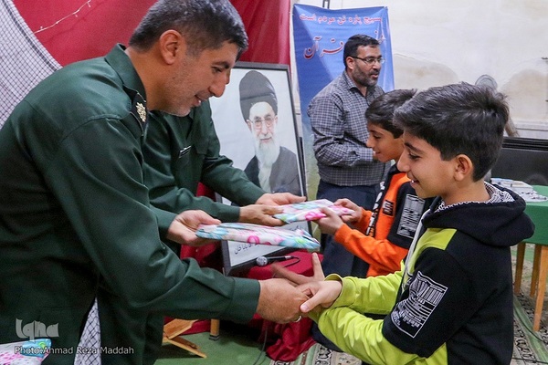 محفل انس با قرآن در مسجد تاریخی آقاباباخان شیراز