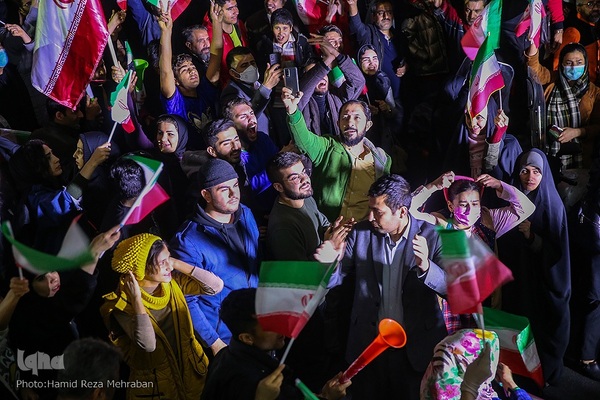 جشن پیروزی تیم ملی در تهران/1