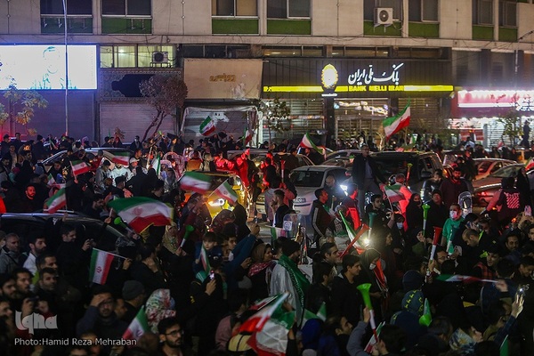 جشن پیروزی تیم ملی در تهران/1